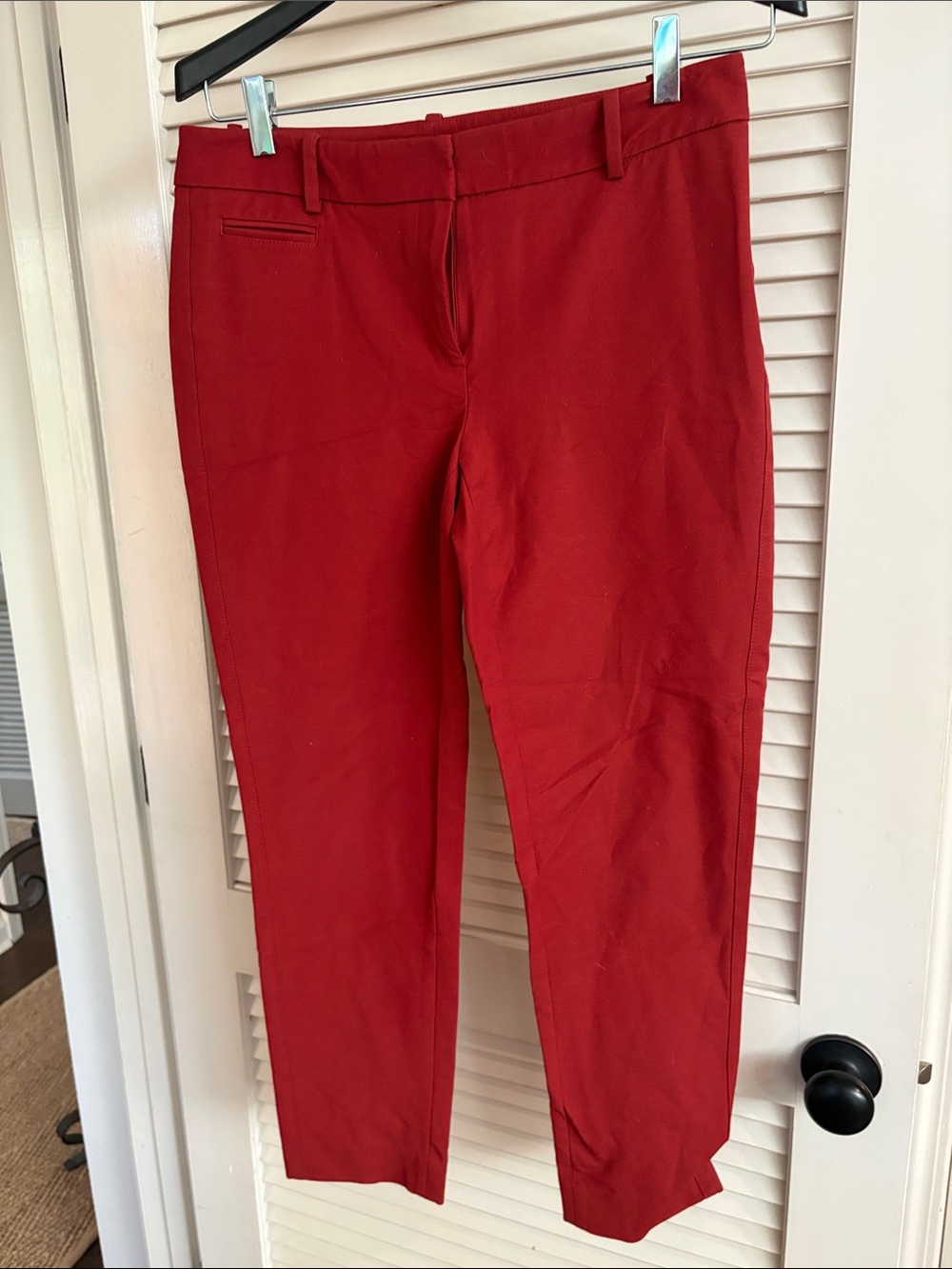 White House Black Market Red Cropped Tailored Pants